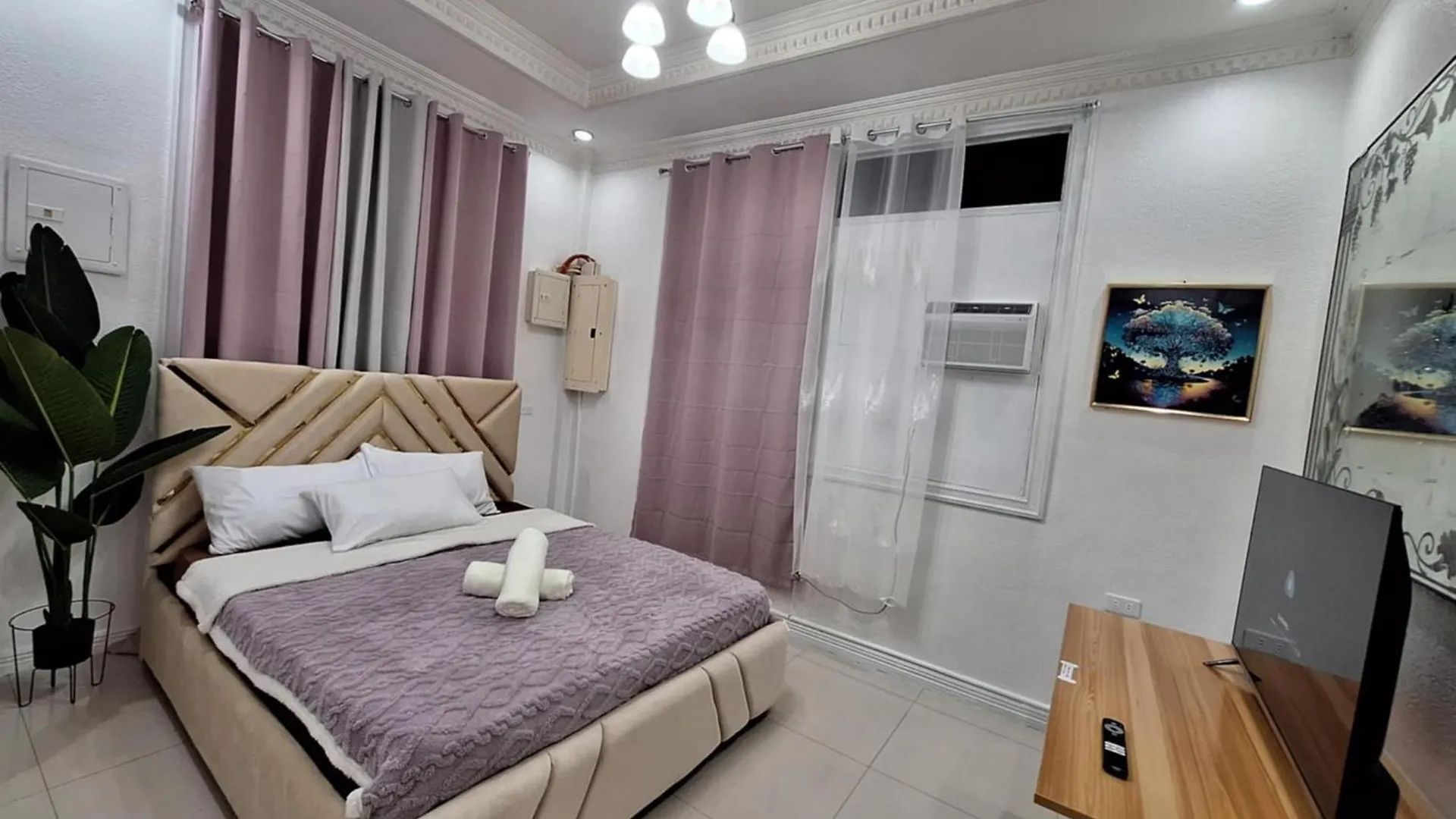 ホームステイ N3 Studio Room Apartment Transient House Ground Floor Near Abreeza Mall, Spmc, Sm Lanang, Usep ダバオ　シティ
