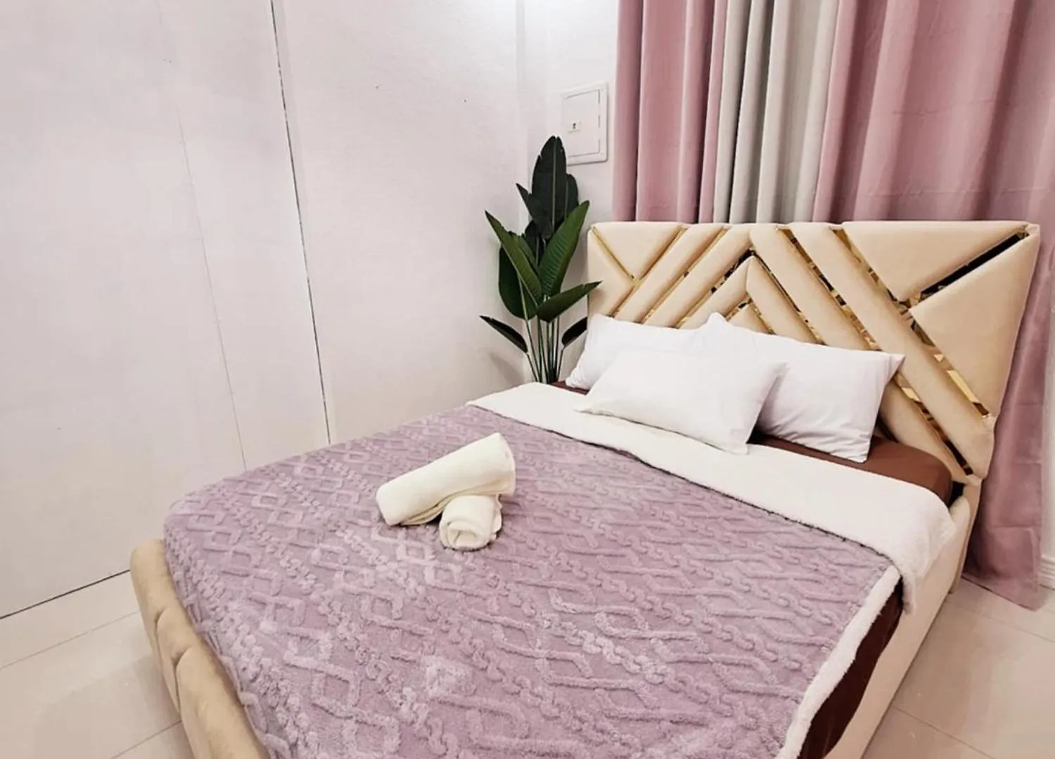 N3 Studio Room Apartment Transient House Ground Floor Near Abreeza Mall, Spmc, Sm Lanang, Usep ダバオ　シティ